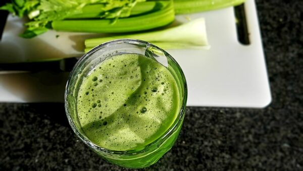 smoothy, glass, celery